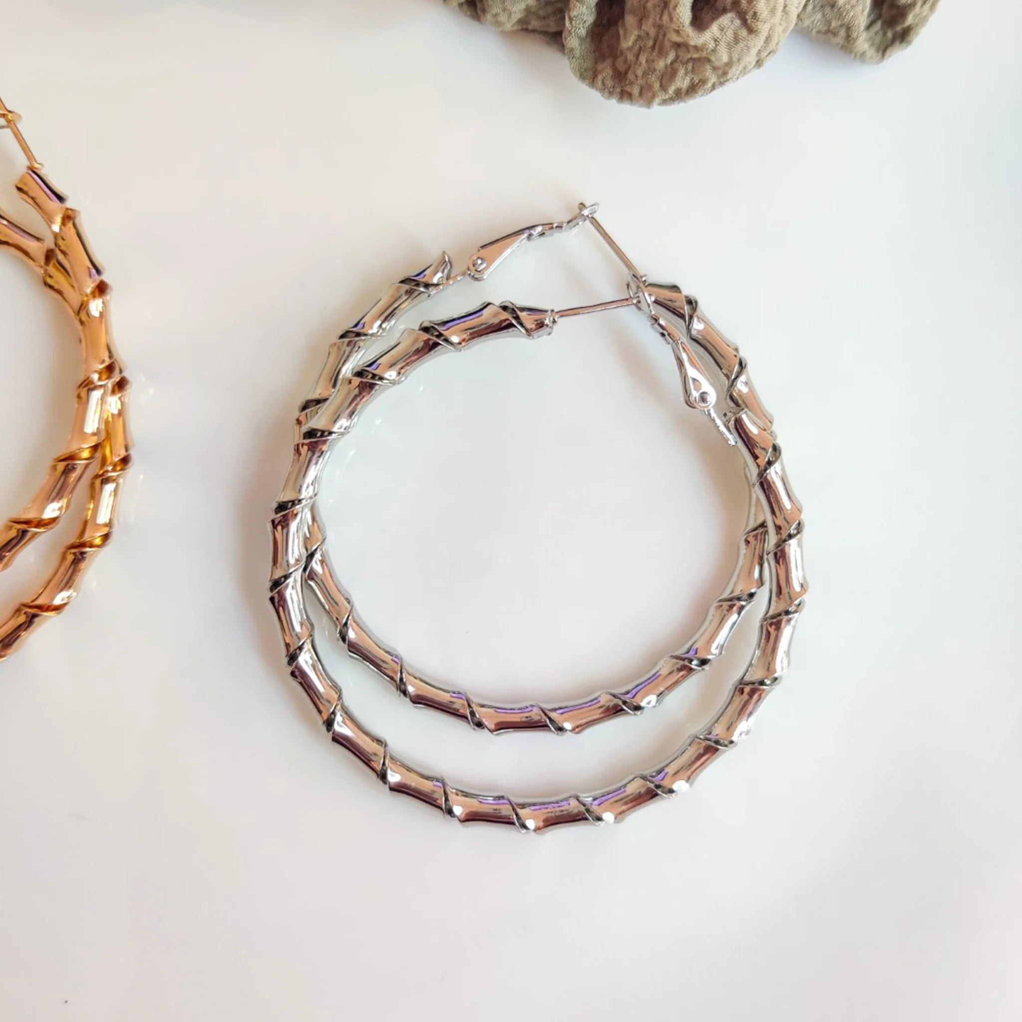Curled Ribbon Hoops - Image 3